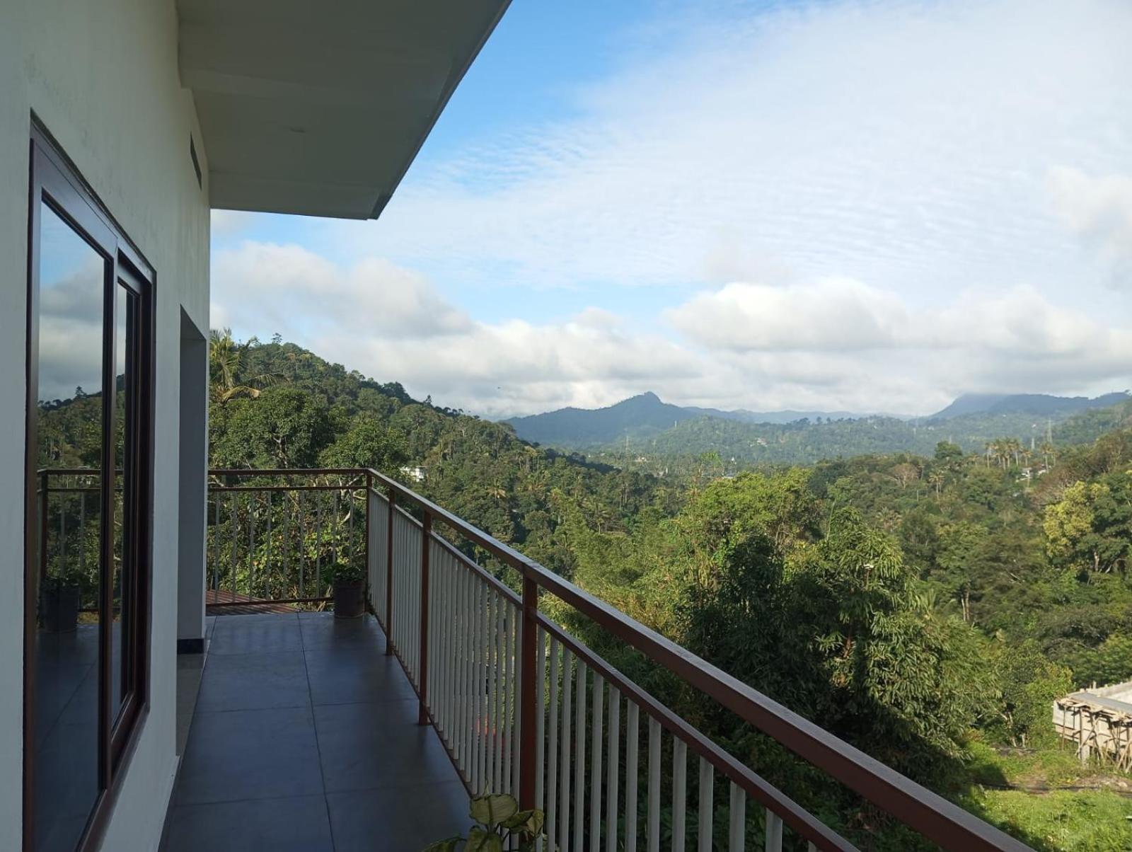 Asprin Homestay 蒙纳 外观 照片